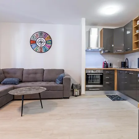 Anna Appartement Podstrana